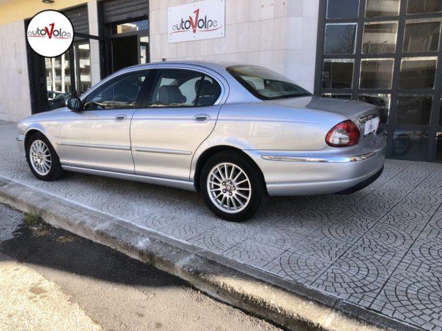 JAGUAR X-Type 2.2D cat Executive