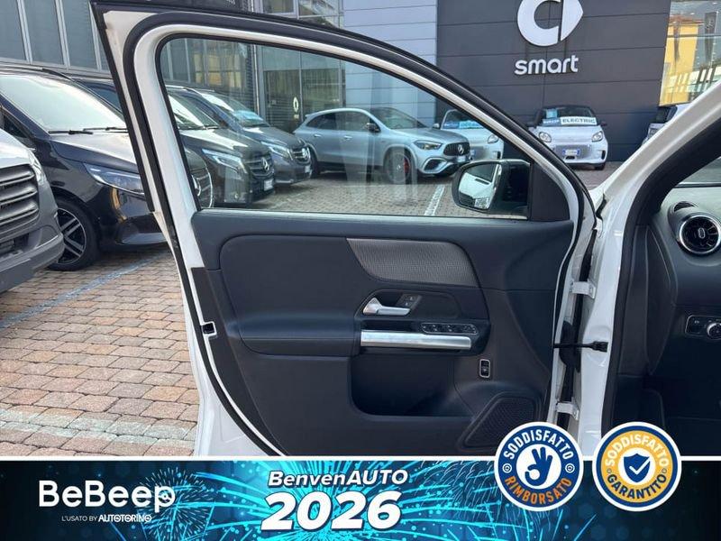 Mercedes-Benz GLA 200 D SPORT AUTO