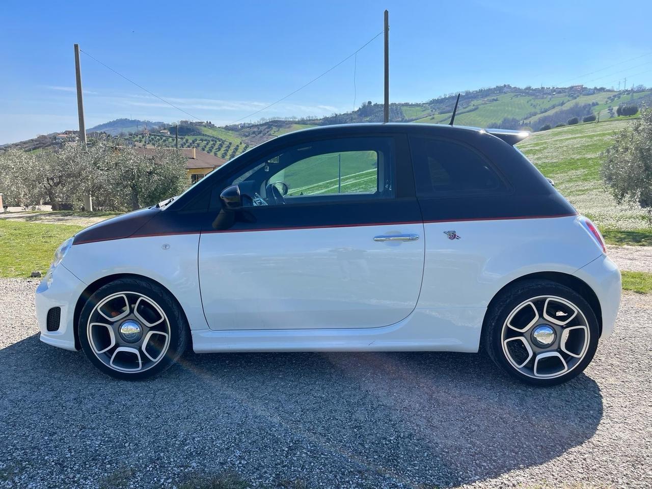 Abarth 595 1.4 Turbo T-Jet 140 cv