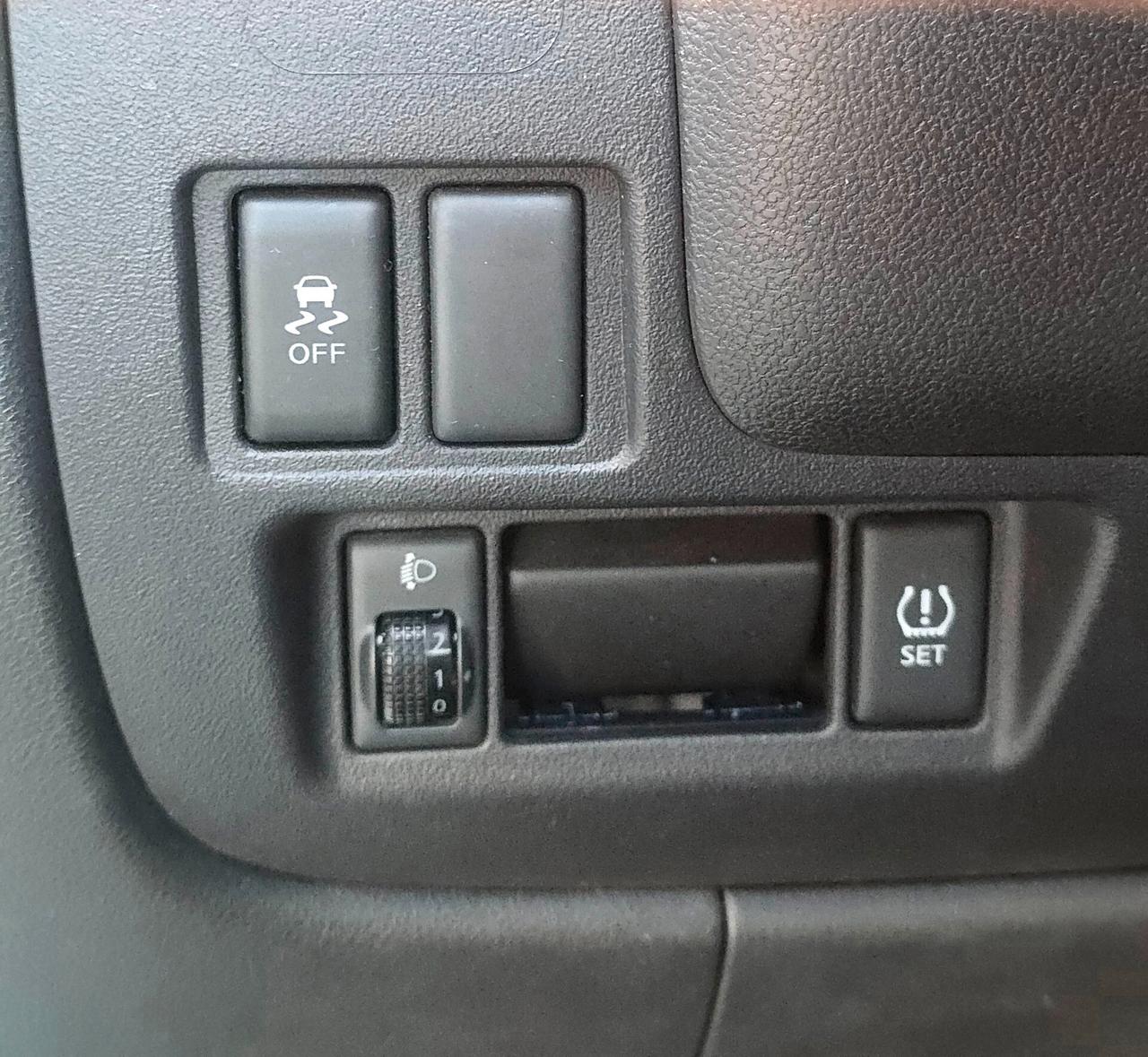 Nissan Micra 1.2 12V 5 porte GPL Eco Acenta