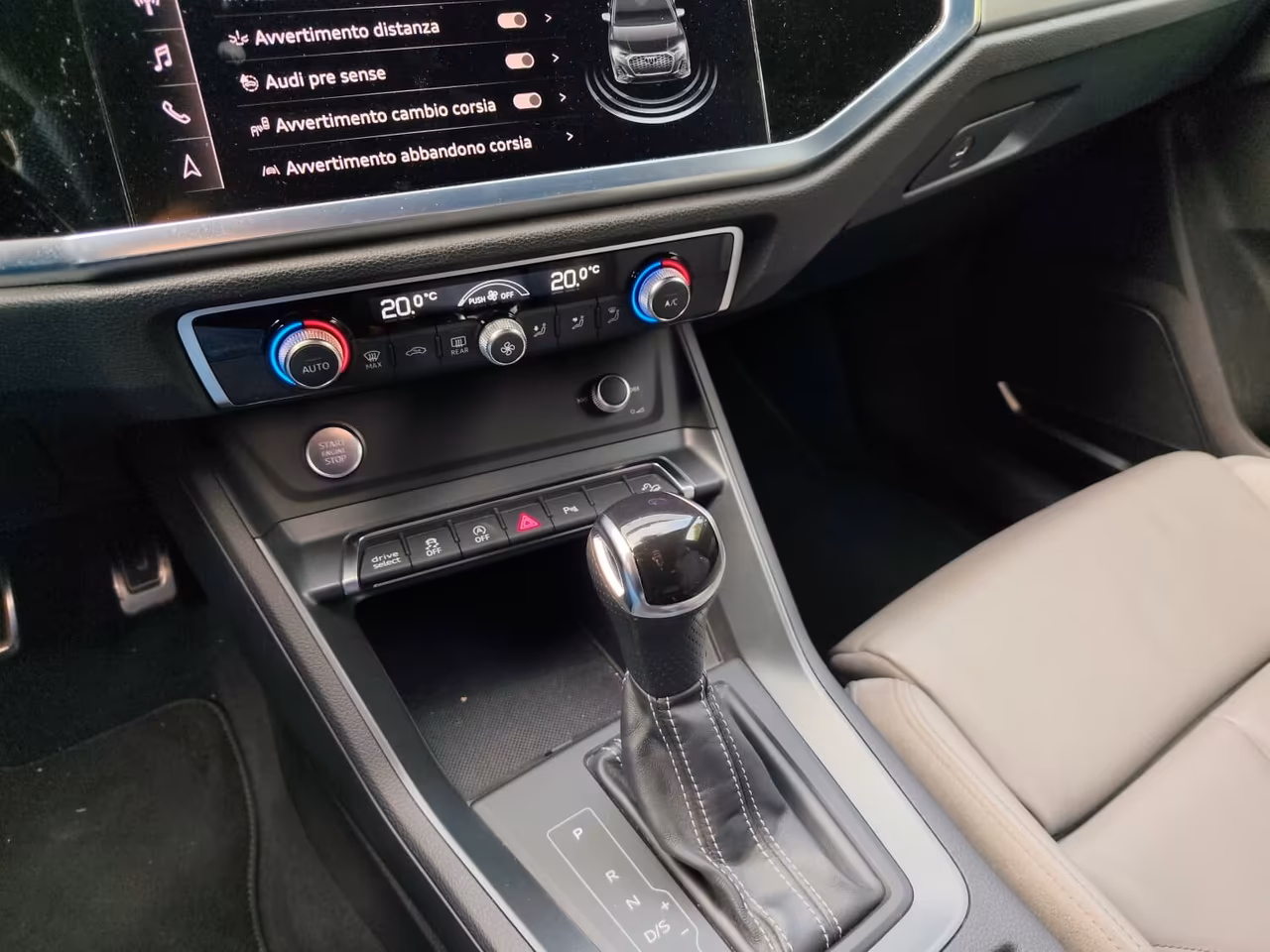 Audi Q3 SPB 45 TFSI quattro S tronic S line edition