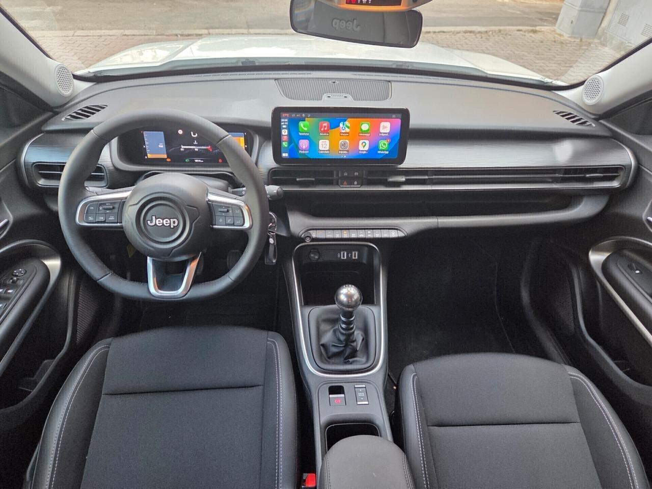 Jeep Avenger 1.2 Turbo ALTITUDE 1.800 km