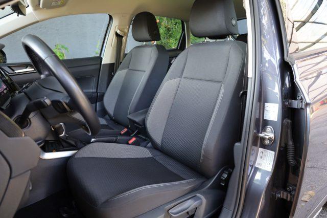 VOLKSWAGEN Taigo 1.0 TSI 110 CV DSG Automatica per NEOPATENTATI