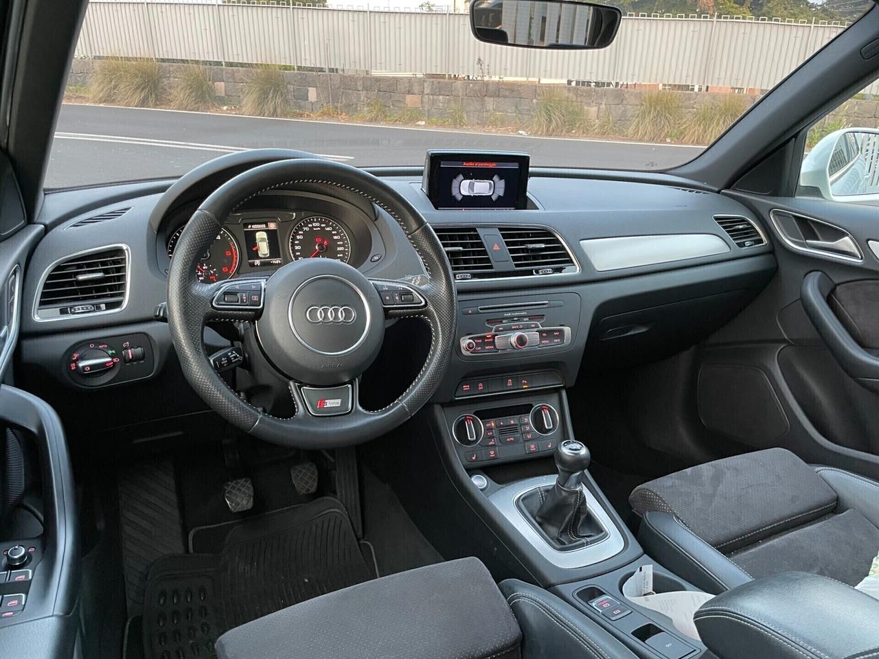 Audi Q3 2.0 TDI 150 CV S Line