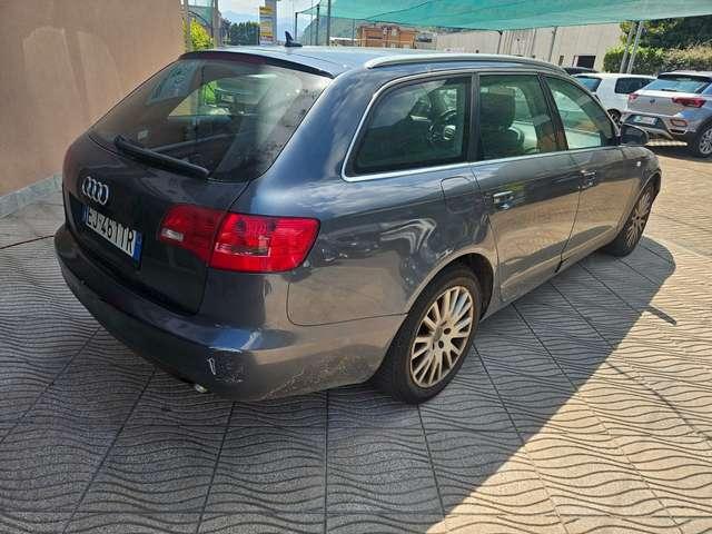 Audi A6 2,0 TDI.