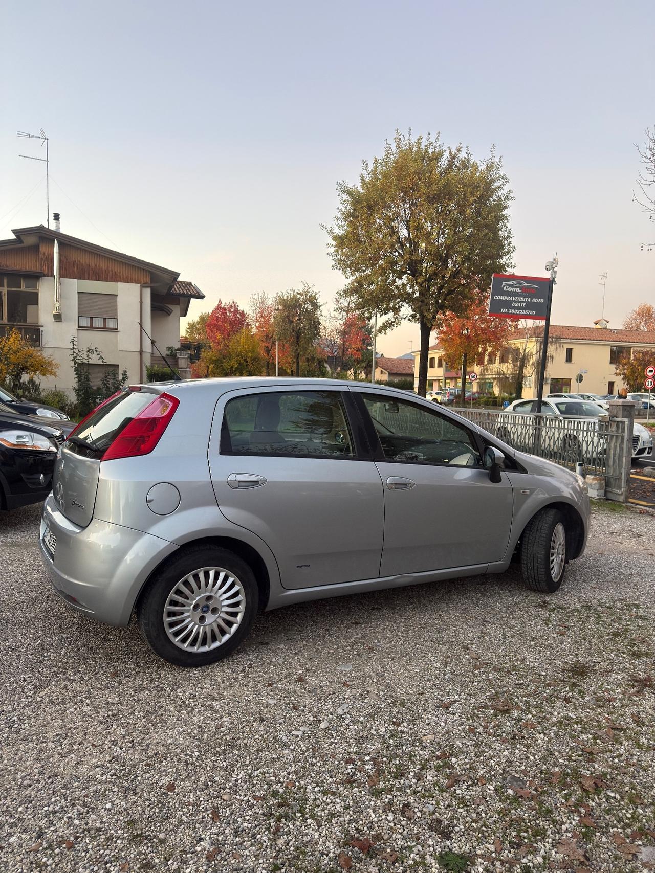 Fiat Grande Punto 1.3 MJT 75 CV 5 porte Active