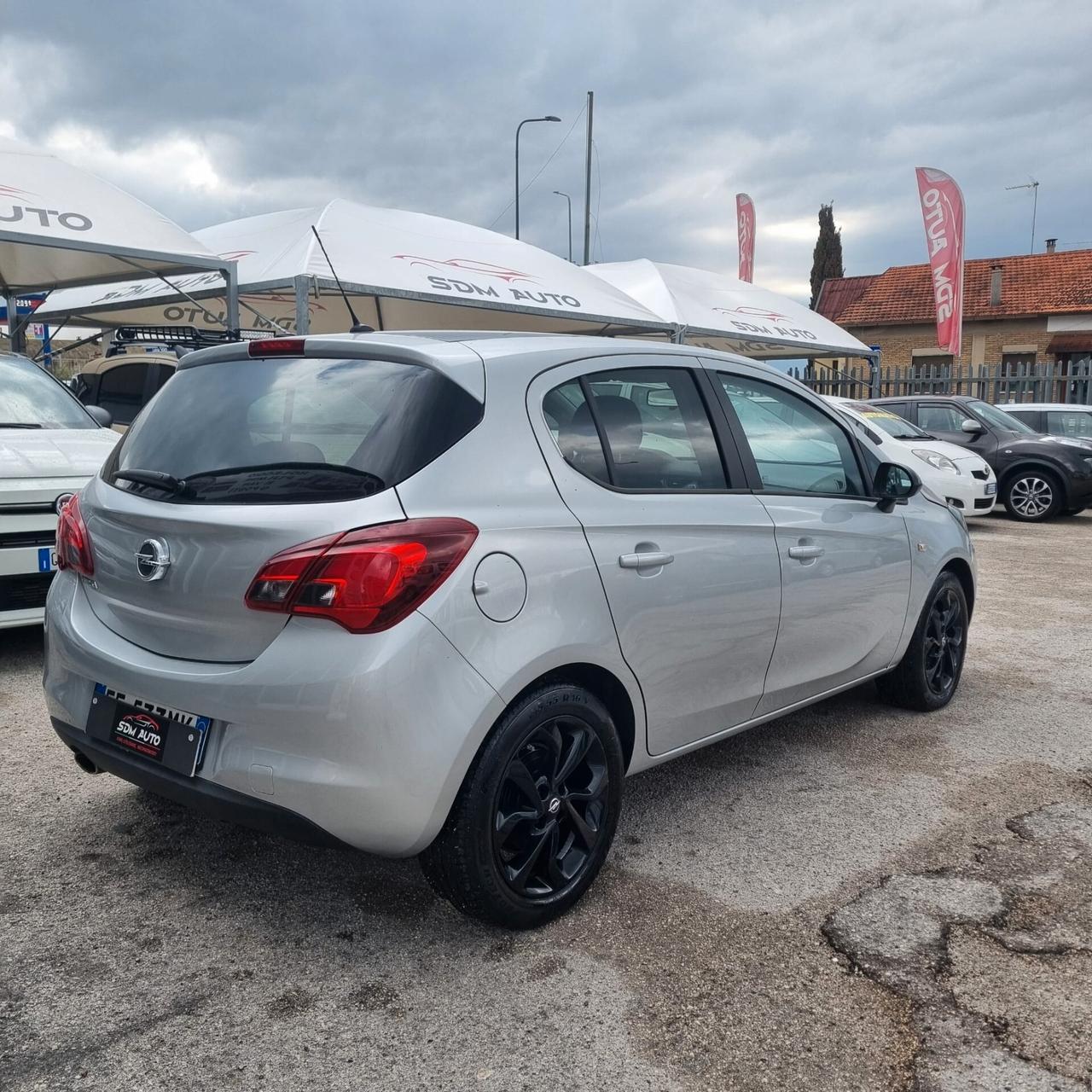 Opel Corsa 1.2 5 porte Cosmo