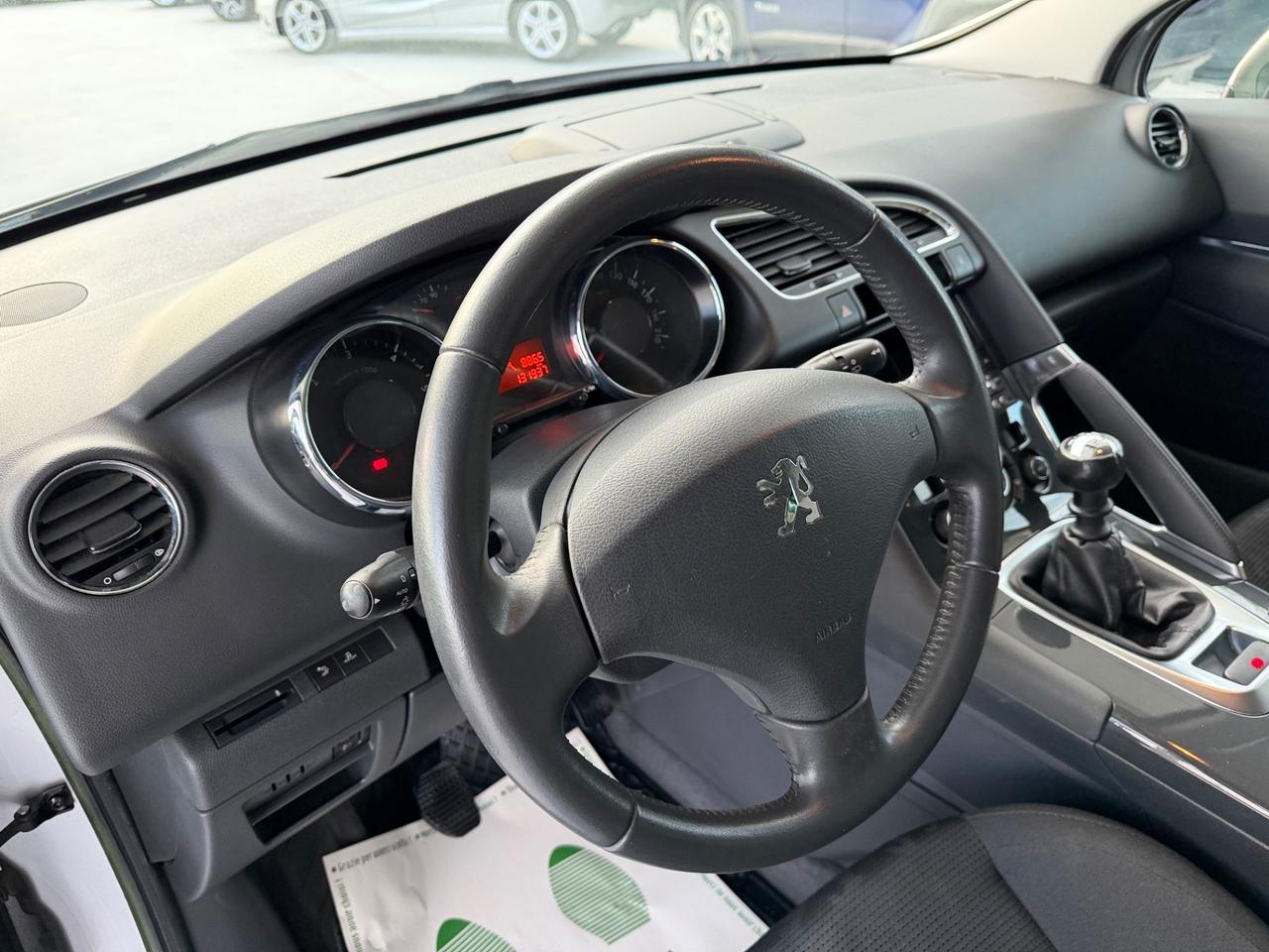 Peugeot 3008 1.6 HDi 112CV Allure