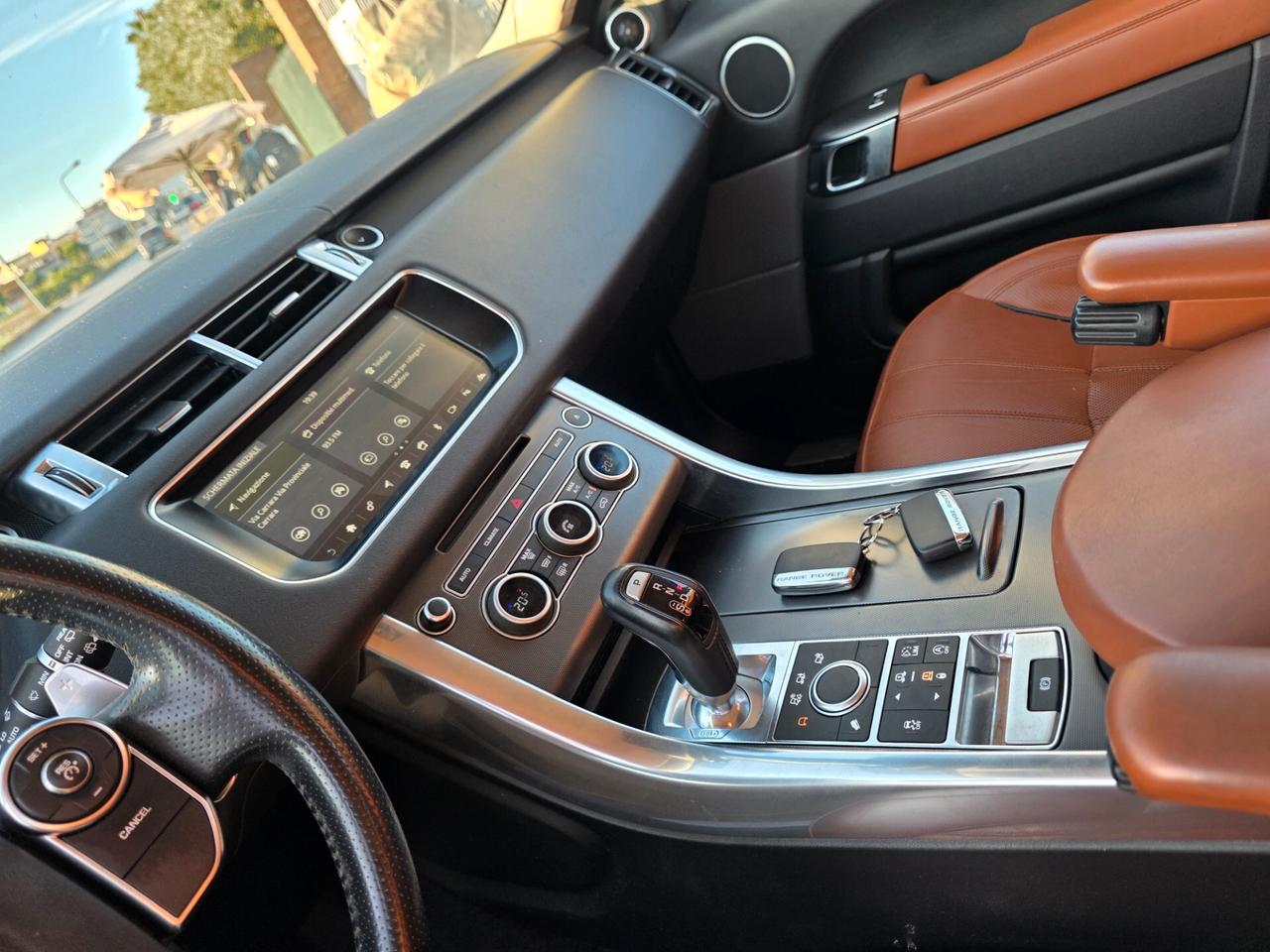 Land Rover Range Sport 3.0 TDV6 HSE Dynamic