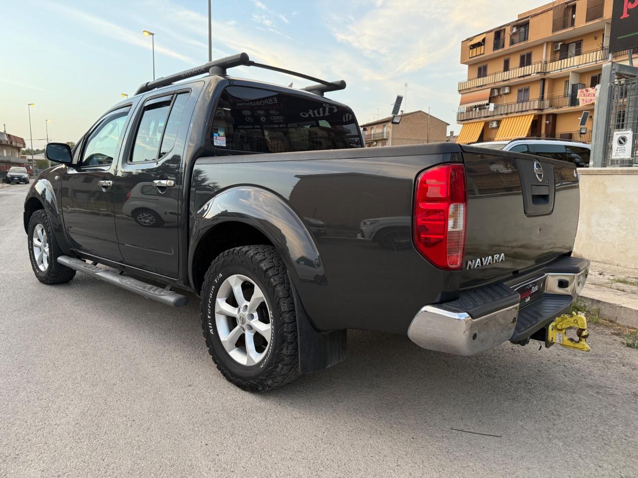 Nissan Navara 2.5 dCi 4 porte Double Cab LE