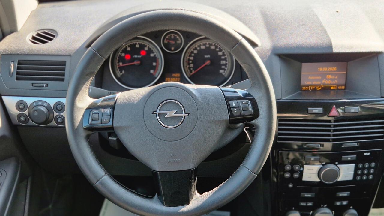 Opel Astra 1.6 BENZ ,5p /ok neopatentati/Frizione nuova