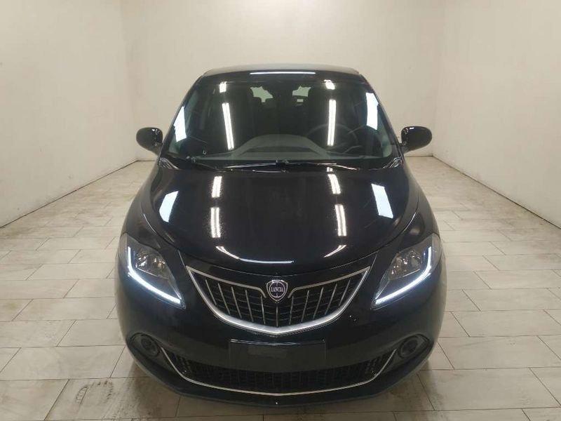 Lancia Ypsilon 1.0 firefly hybrid Platino s&s 70cv