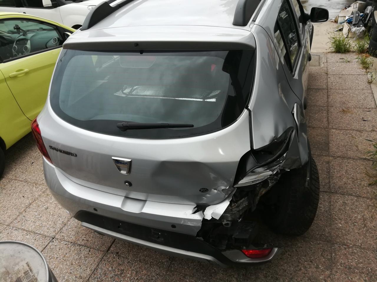 Dacia Sandero Stepway 1.5 dCi 90CV INCIDENTATA