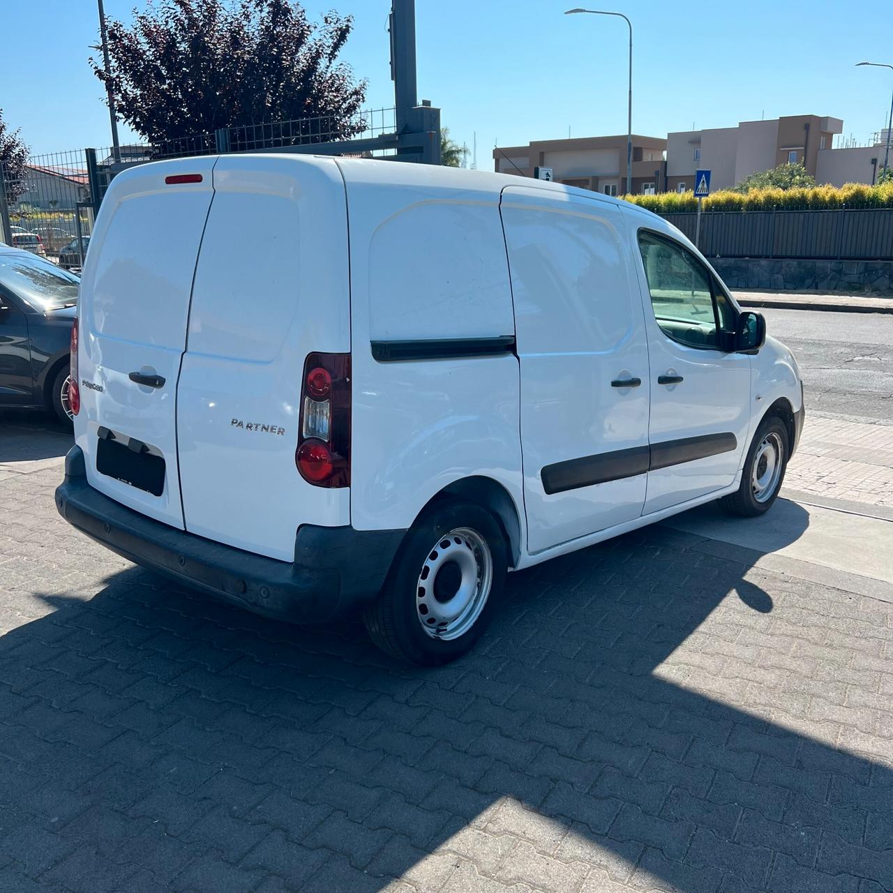 Peugeot Partner Tepee Mix BlueHDi 100 Active