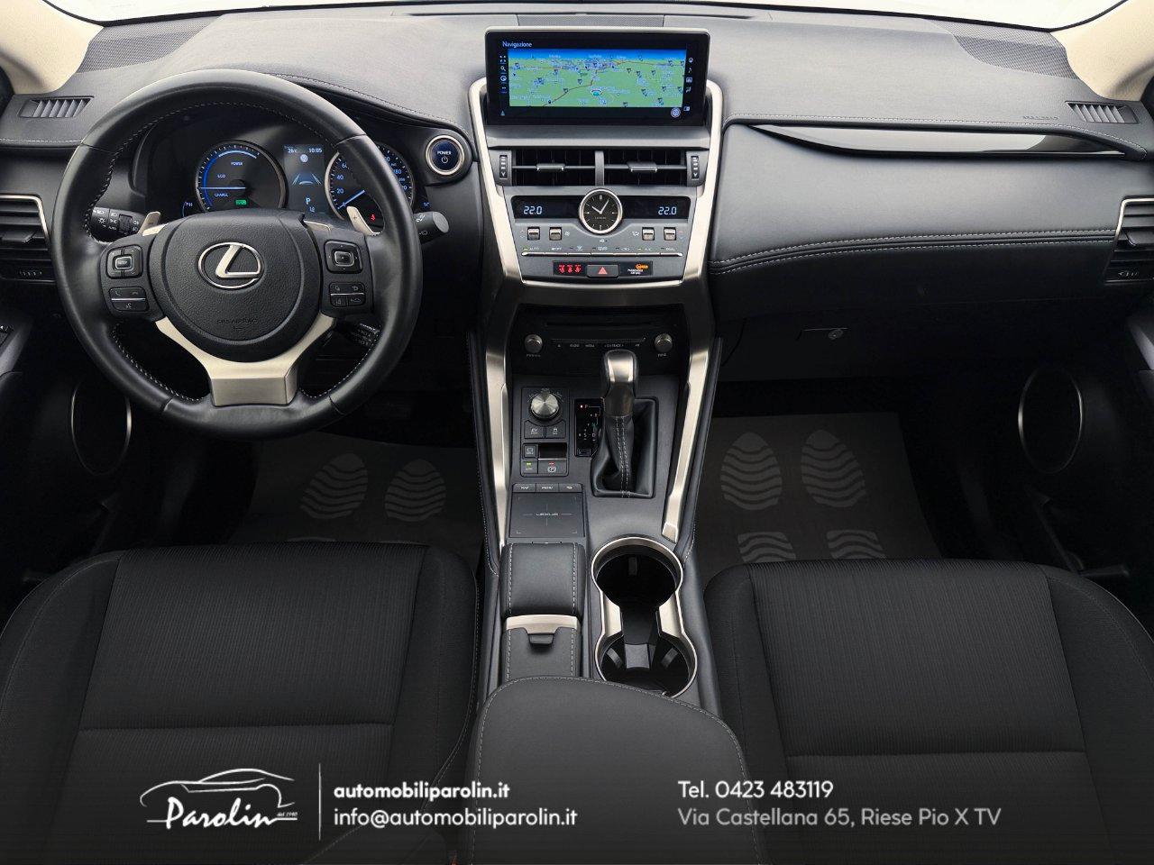 Lexus NX 300h 2.5 Business 2wd cvt