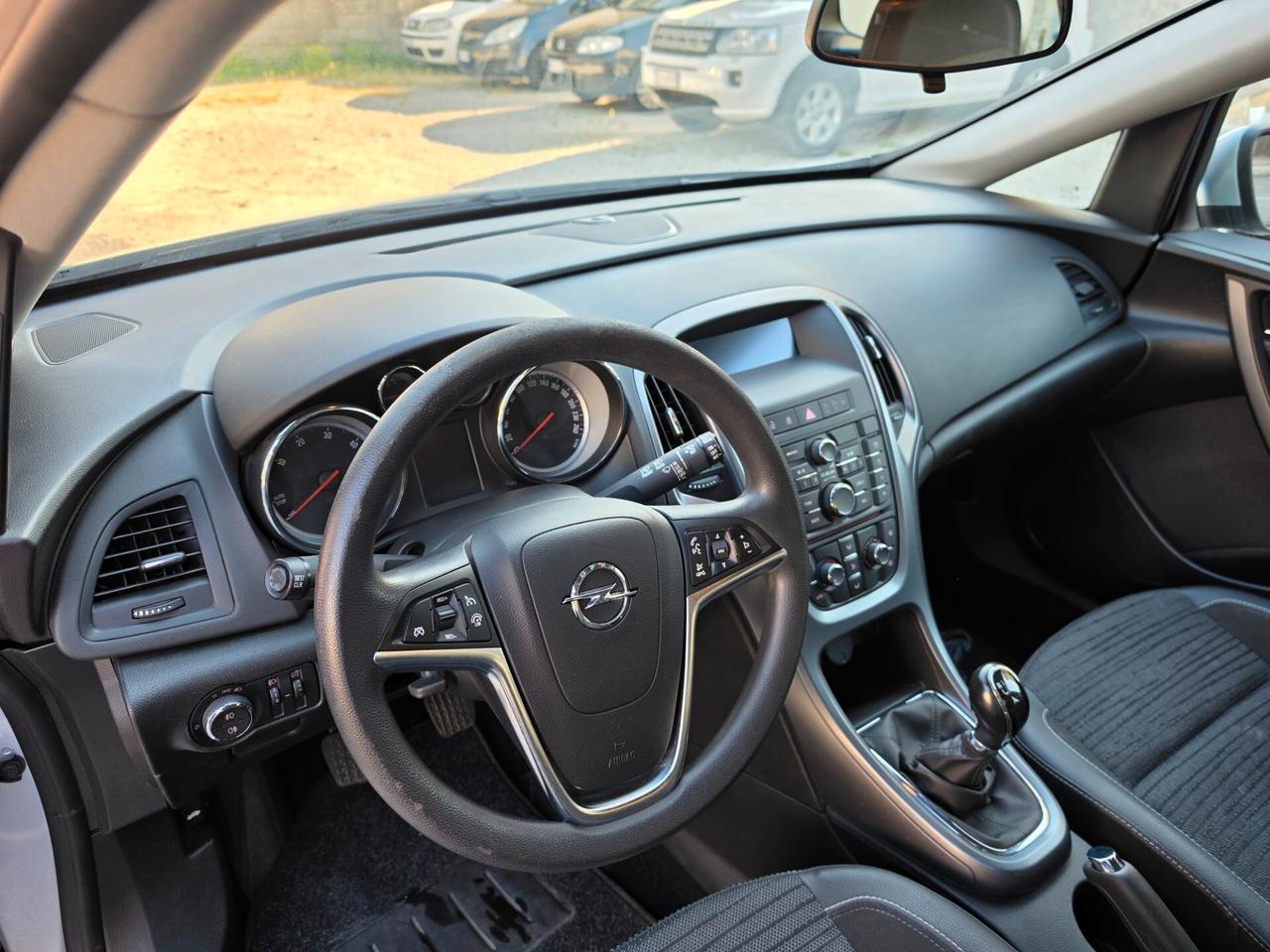 Opel Astra 1.6 CDTi 110CV Sports Tourer Elective Euro6 solo km 111370