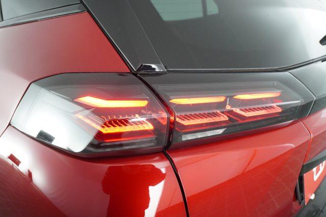 PEUGEOT 2008 2008 PureTech 100 S&S Allure