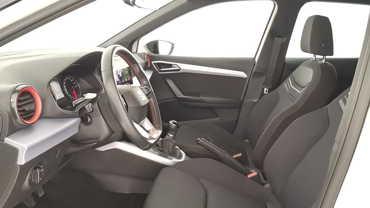 SEAT Arona 2022 - Arona 1.0 ecotsi FR 95cv