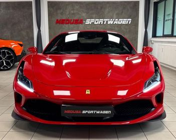 FERRARI F8 Tributo"SPEDIZIONE SU RICHIESTA IN TUTTO IL MONDO"