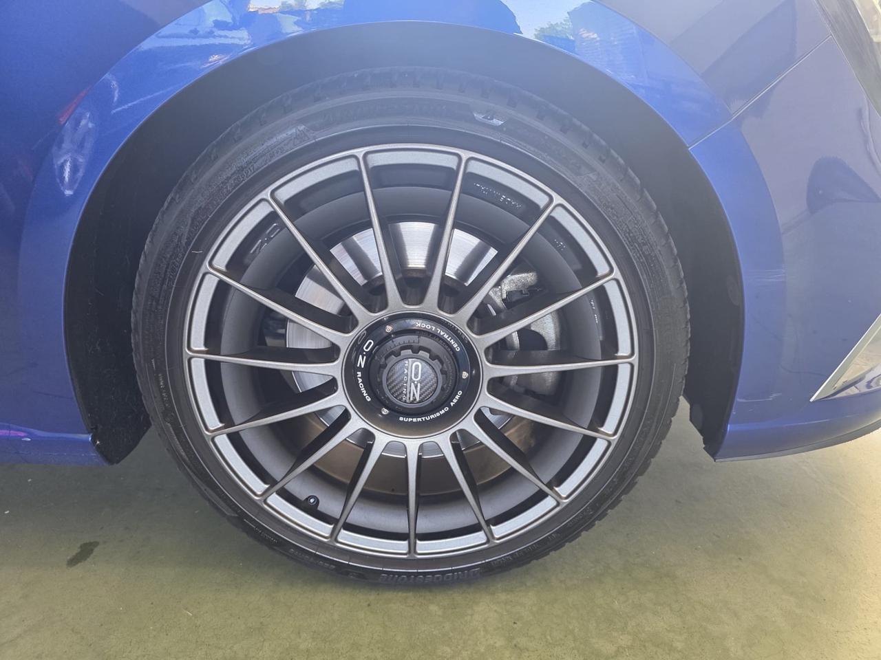 Renault Megane Mégane TCe 205 CV EDC GT 4Control