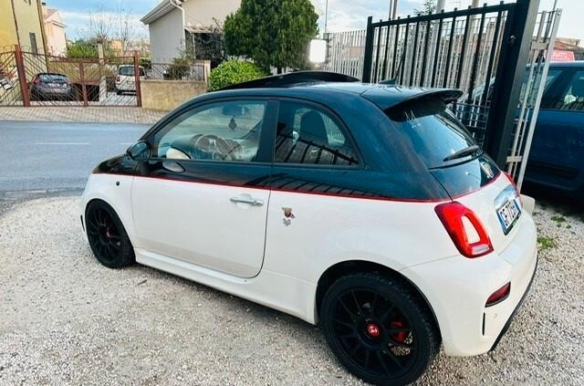 Abarth 595 1.4 Turbo T-Jet 165 CV Turismo