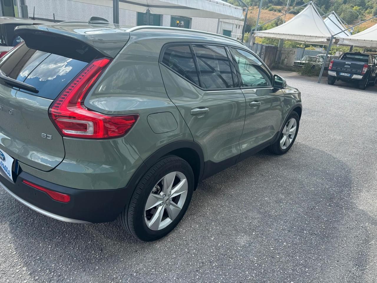 Volvo XC40 B3 automatico Core