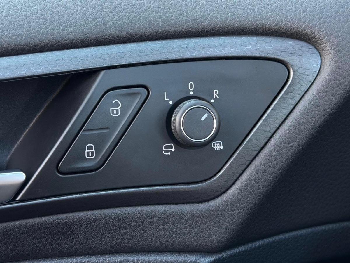 Volkswagen Golf 7.5 GTI 2.0 TSI 245 CV