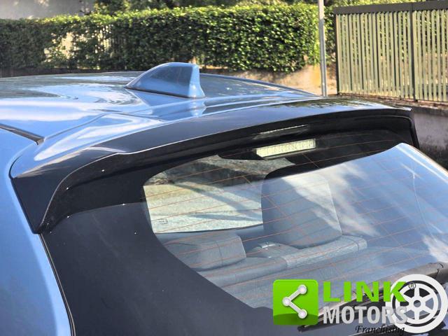 TOYOTA Yaris 1.0 5 porte Active