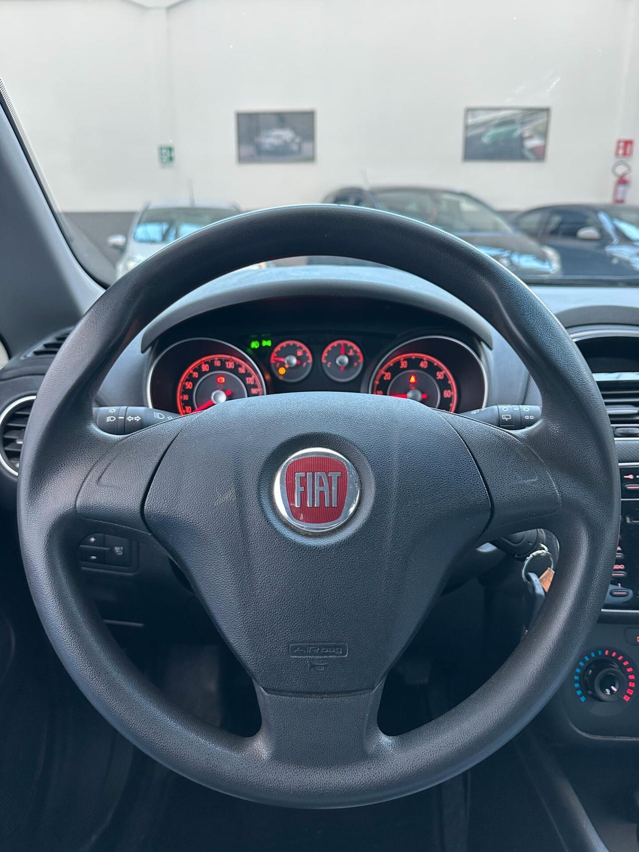 Fiat Punto 1.2 Benz, Euro 6, si neopat, uni propriet, garantita