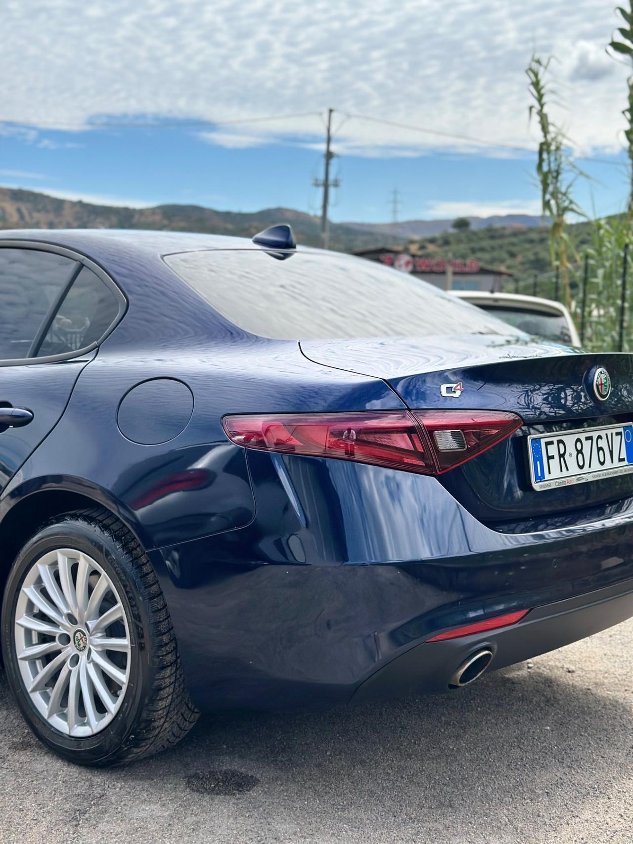 Alfa Romeo Giulia 2.2 Turbodiesel 180 CV AT8 AWD Q4 Executive