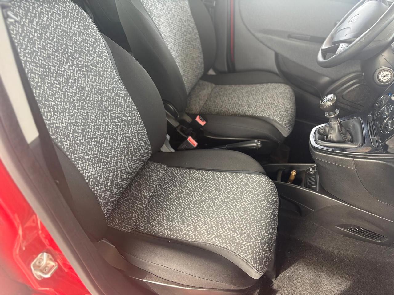 Lancia Ypsilon 1.2 69 CV 5 porte GPL Ecochic Elefantino Blu