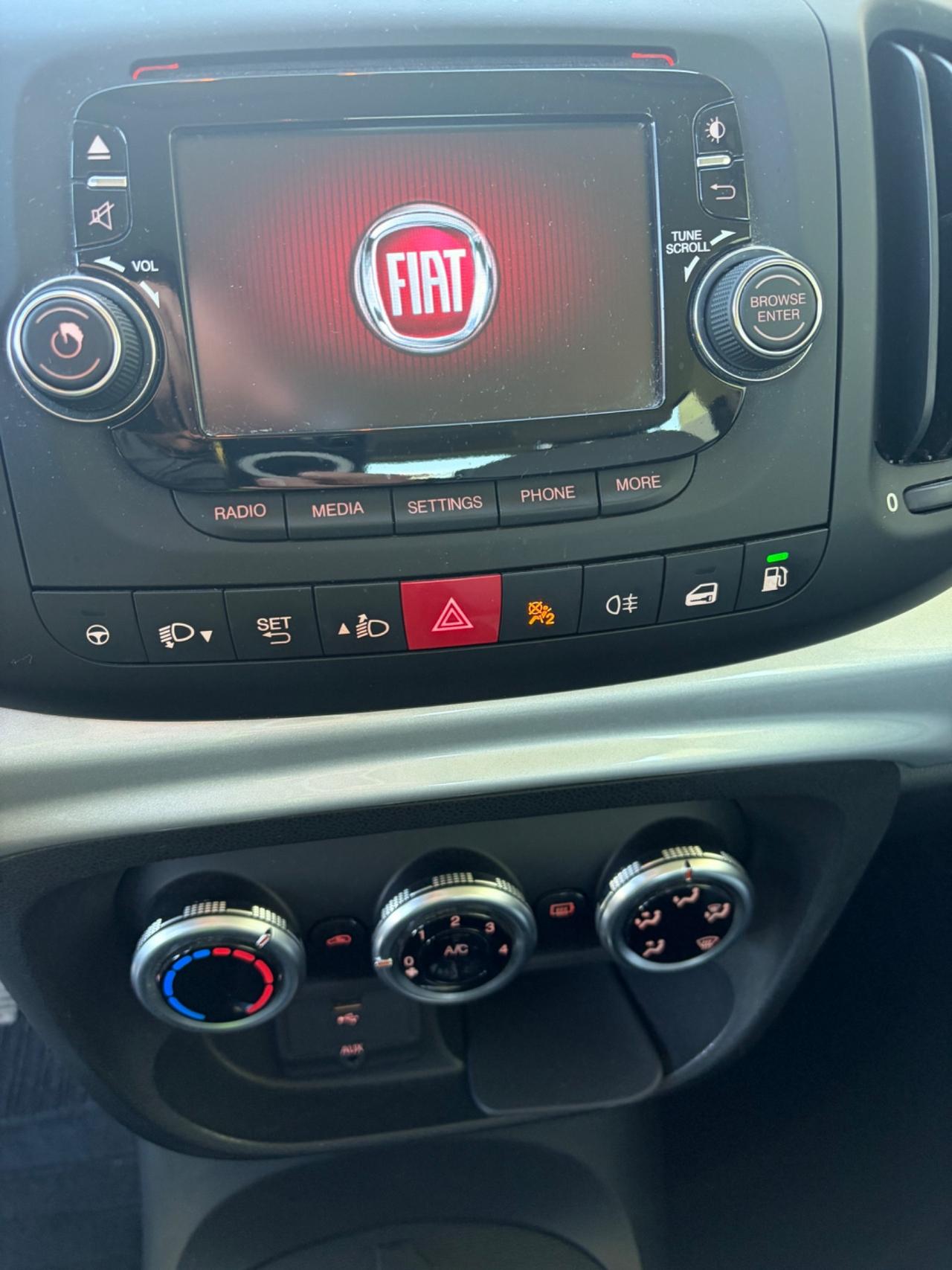 Fiat 500L 0.9 TwinAir Natural Power NUOVISSIMA