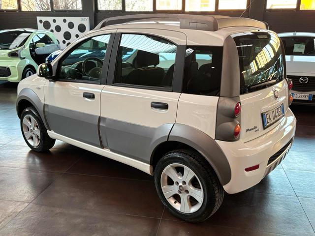 FIAT Panda 1.3 MJT 16V DPF 4x4 Cross