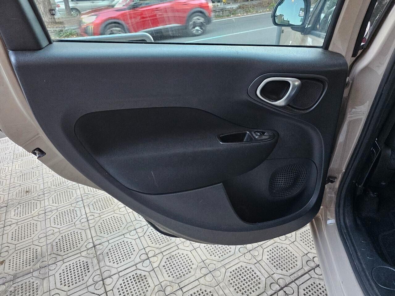 Fiat 500L Living 0.9 TwinAir 105 CV Pop Star