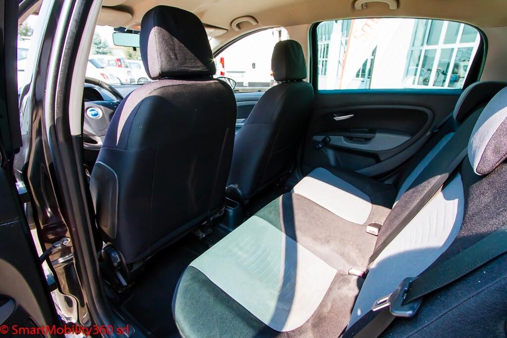 Fiat Grande Punto 1.4 5 porte Active - Ok neopatentati!