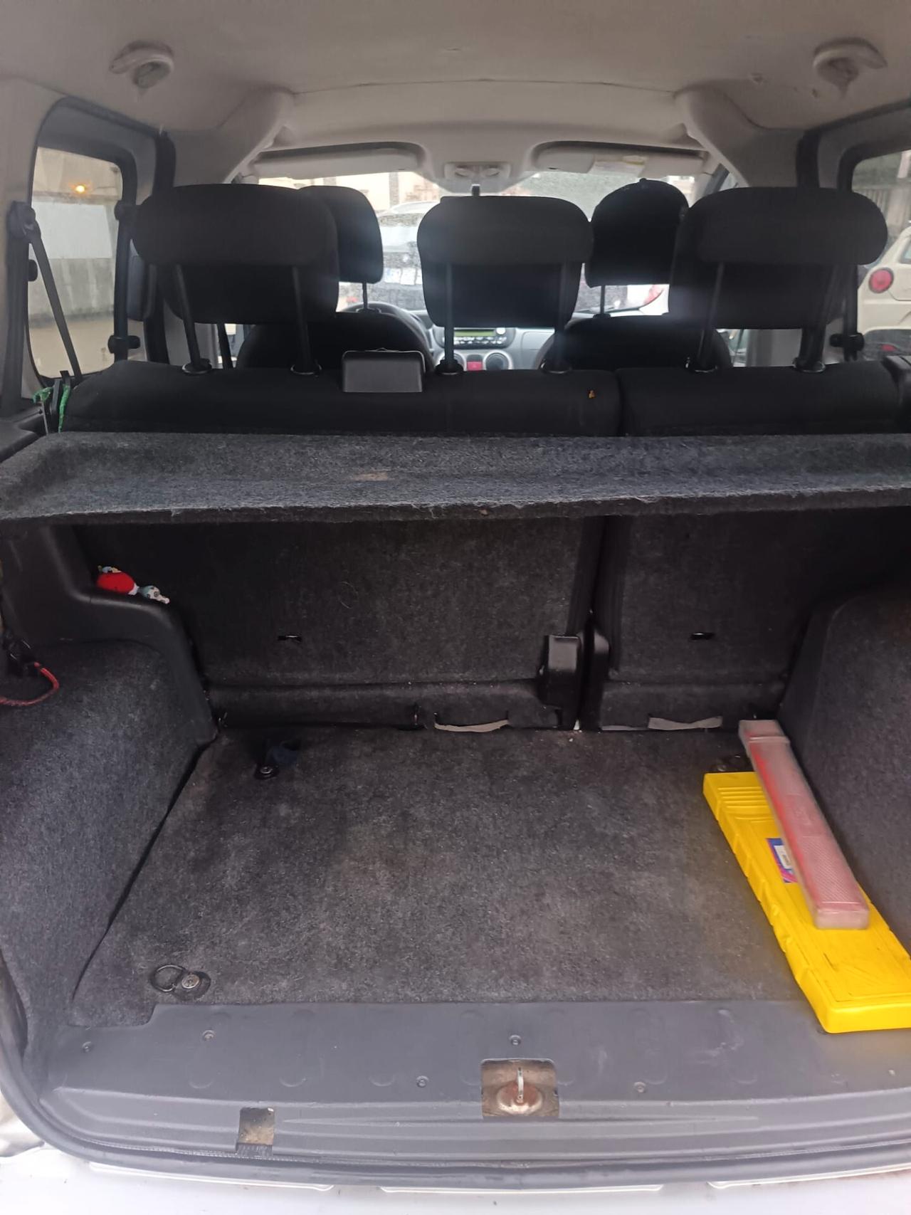 Fiat Qubo 1.3 MJT 75 CV Trekking