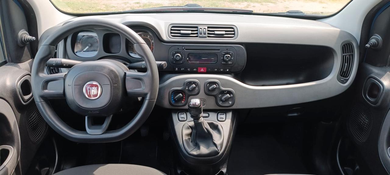 Fiat Panda 1.2 EasyPower Pandazzurri B/GPL