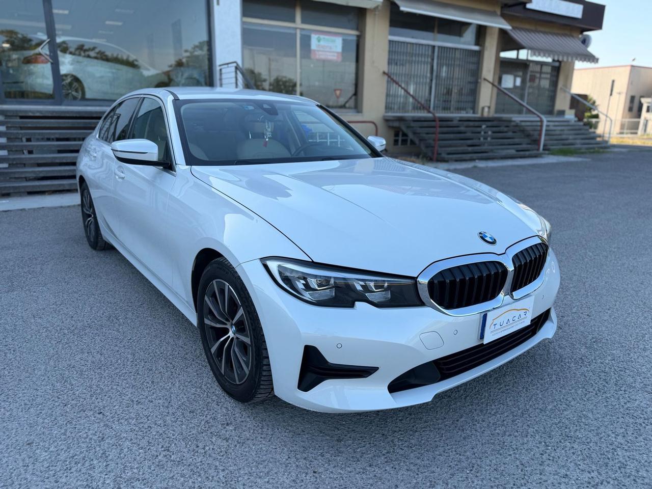 Bmw 318 Luxury 318 d #11369
