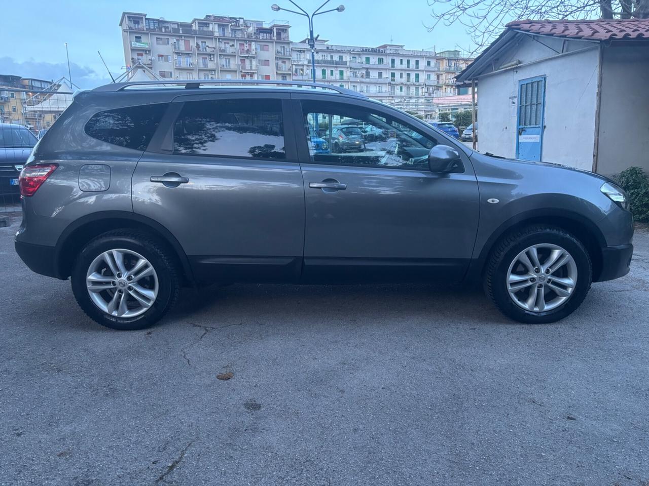 NISSAN QASHQAI 1.5 dCi Tekna 7p - 2011