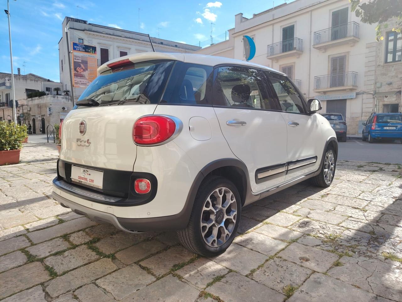 Fiat 500L 1.6 Multijet 120 CV Trekking - TETTO PANORAMICO
