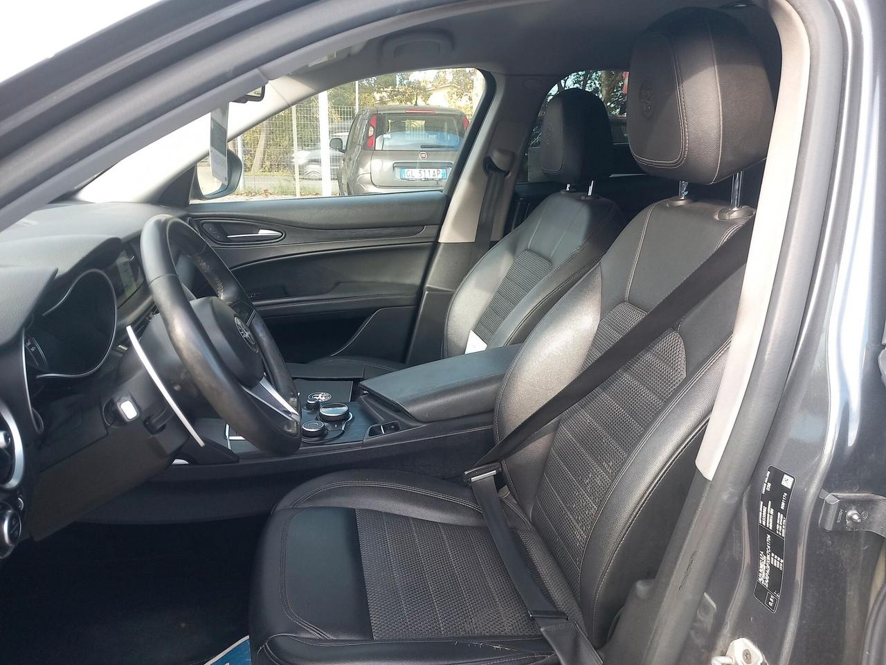 Alfa Romeo Stelvio 2.2 Turbodiesel 190 CV Business AUTOMATICA