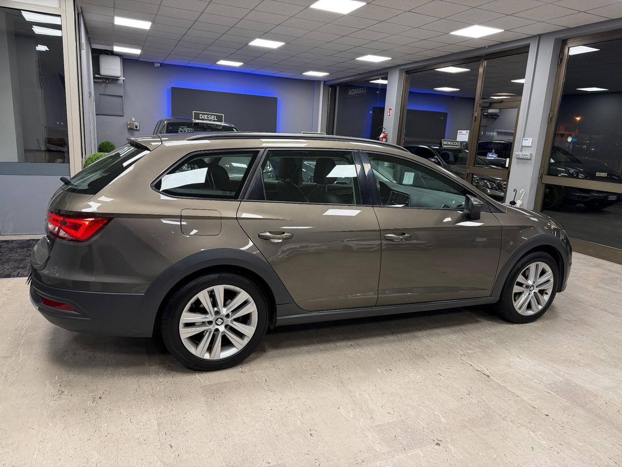 Seat Leon 1.6 TDI 105 CV 4DRIVE ST Start/Stop Style