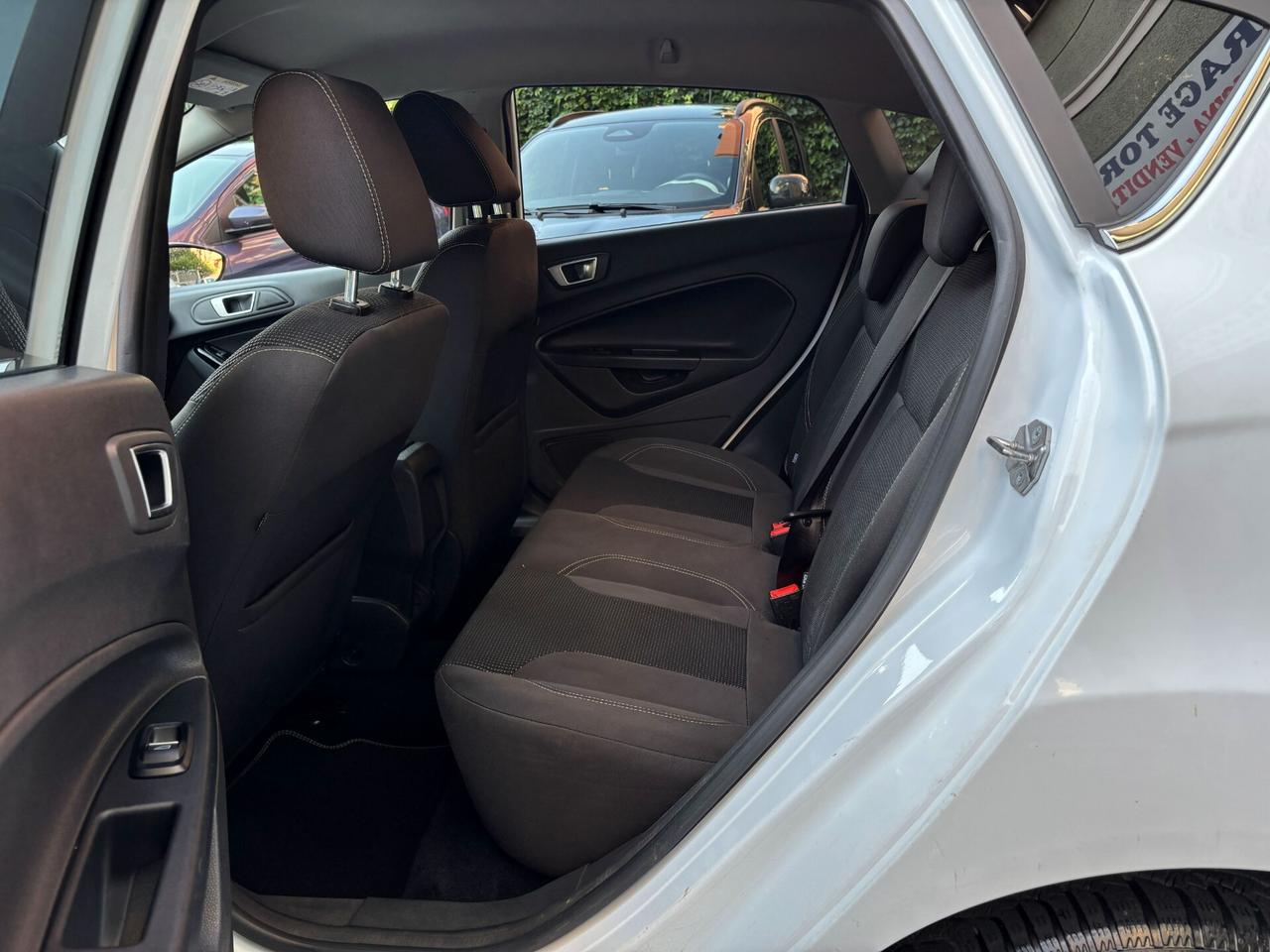 Ford Fiesta 1.4 5 porte Bz.- GPL Black & White Edition