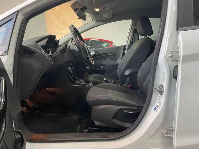 Ford Fiesta Fiesta VI 2013 3p 1.0 Black