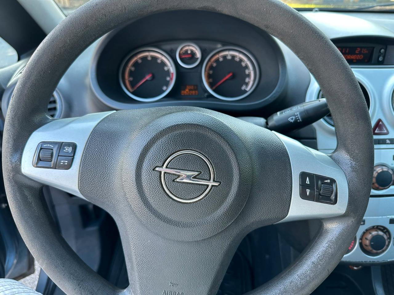 Opel Corsa 1.2 5 porte Enjoy