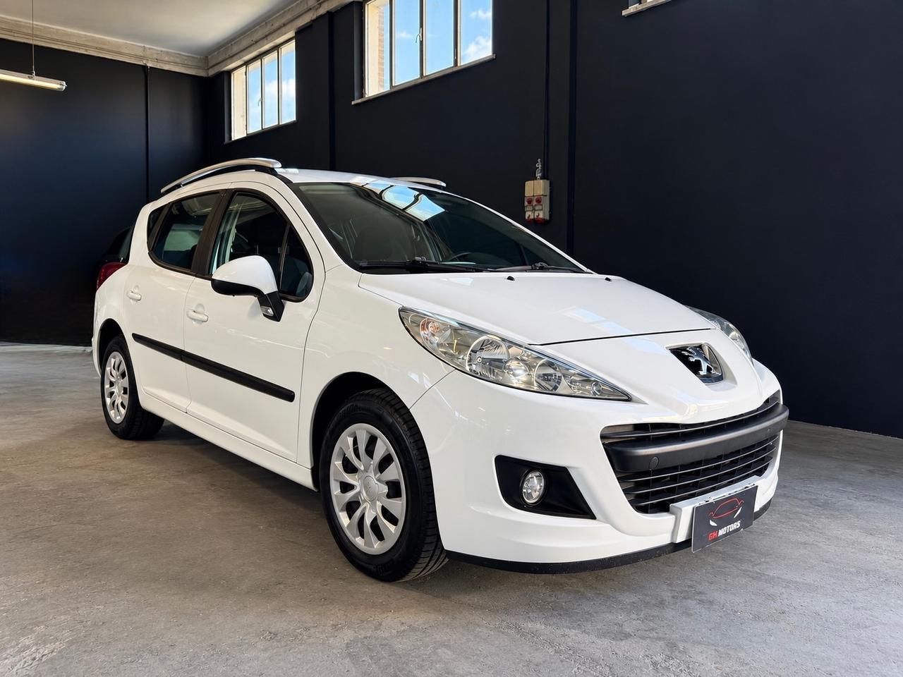 Peugeot 207 Station Wagon 1.4 Benzina 2010