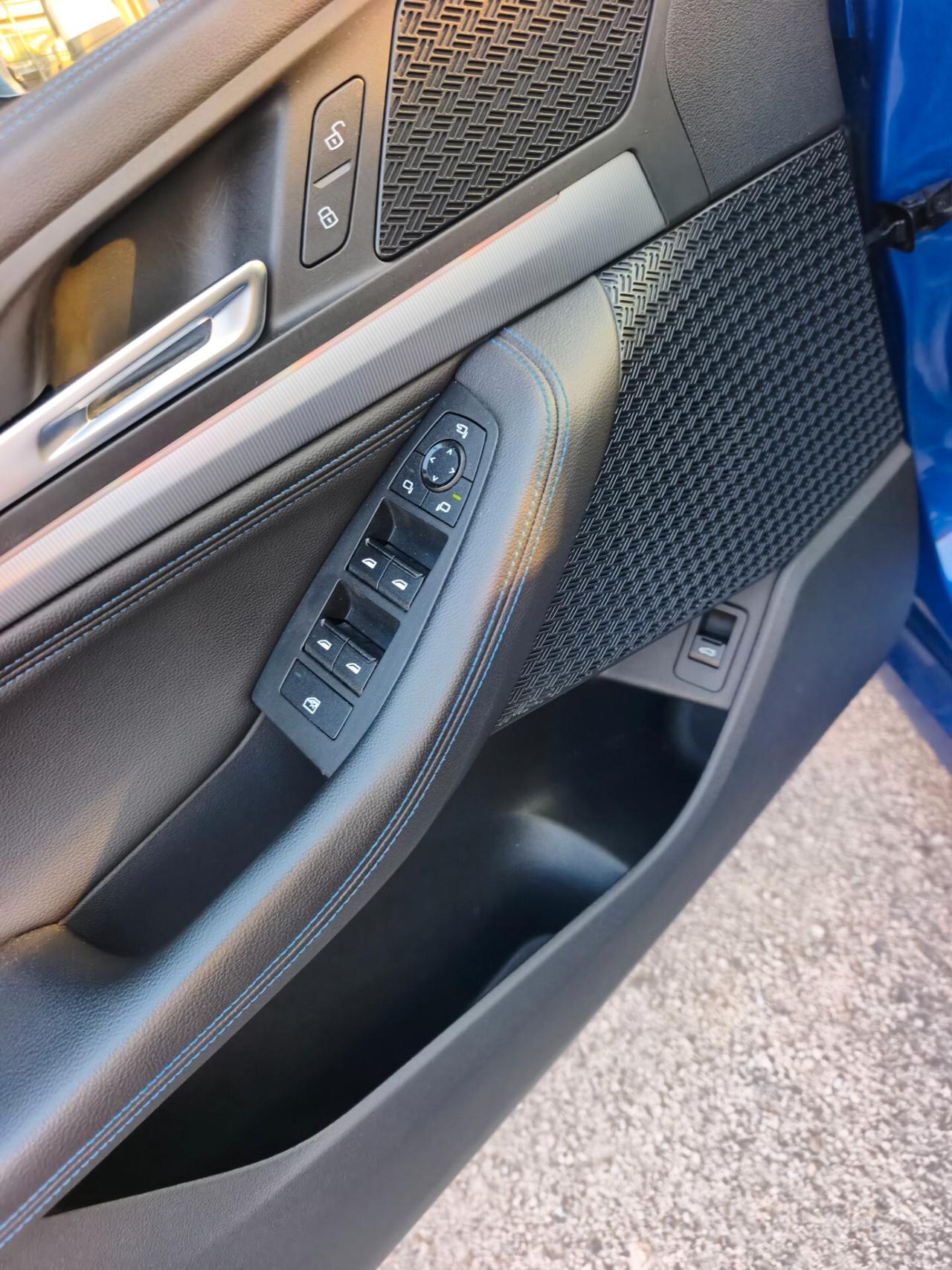 Bmw 2er Active Tourer 218d Msport