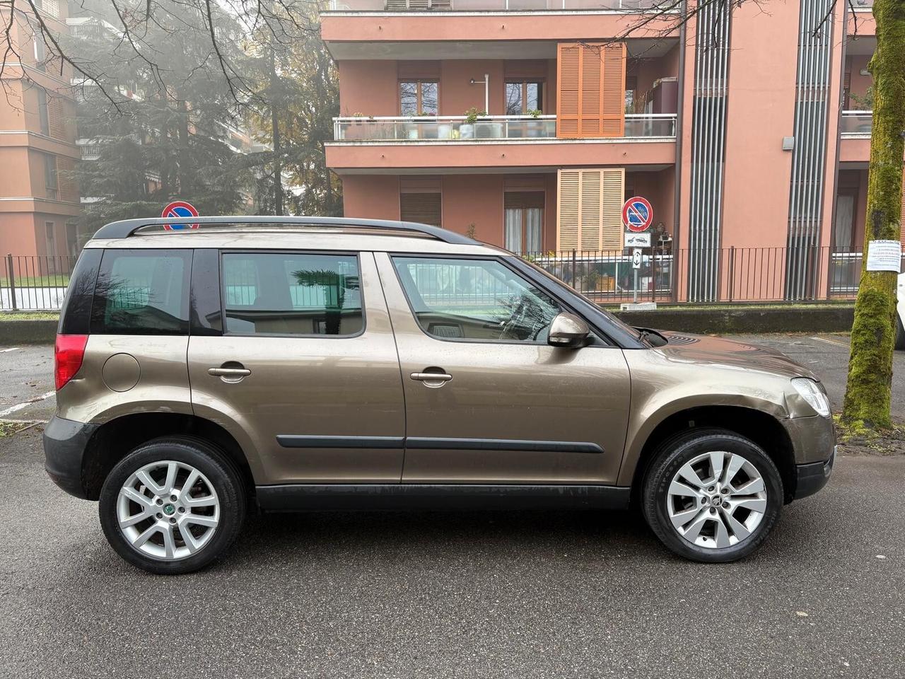 Skoda Yeti 2.0 TDI CR 110CV 4x4 Elegance