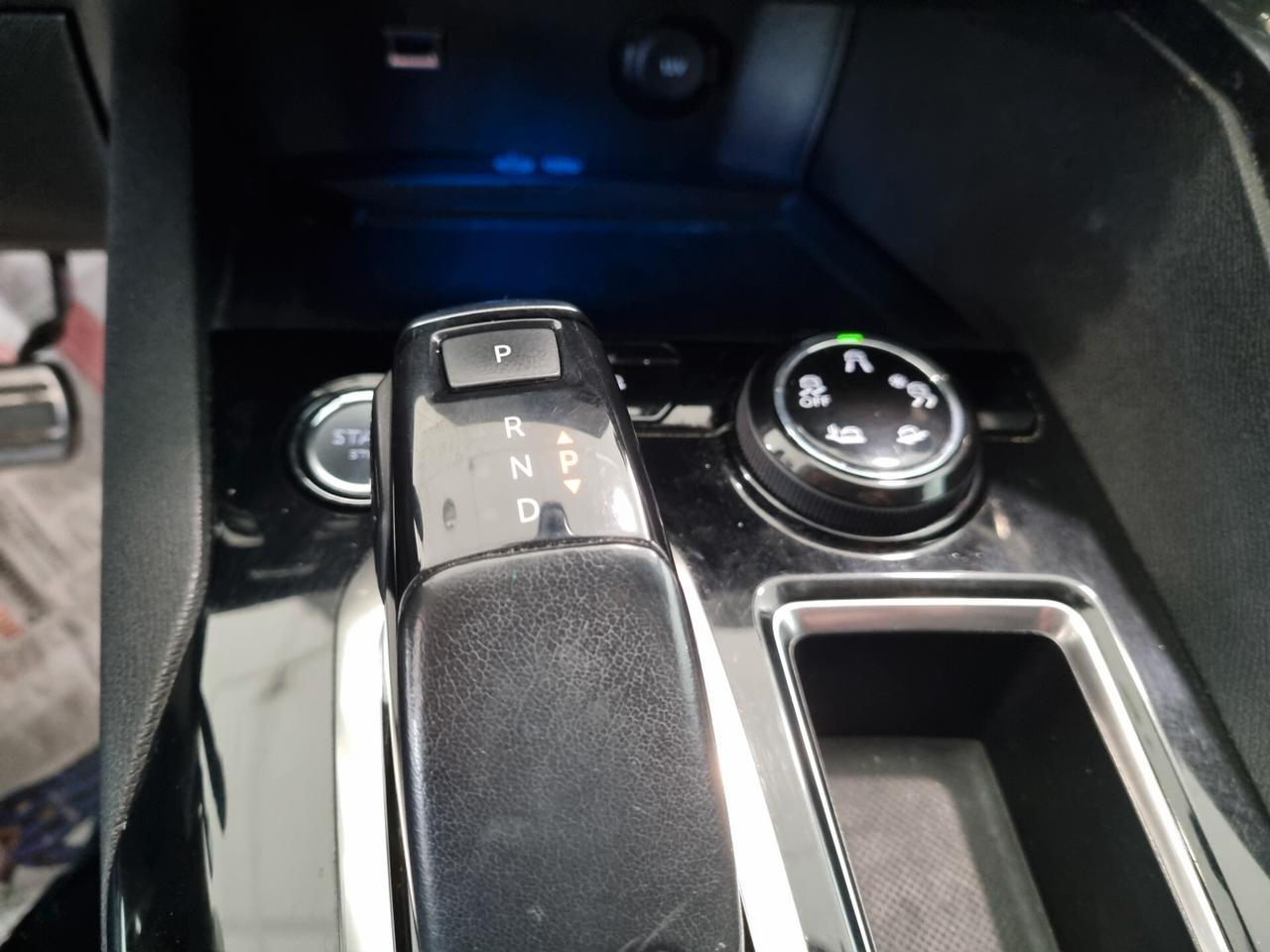 Peugeot 5008 BlueHDi 120 S&S EAT6 Crossway 7 posti