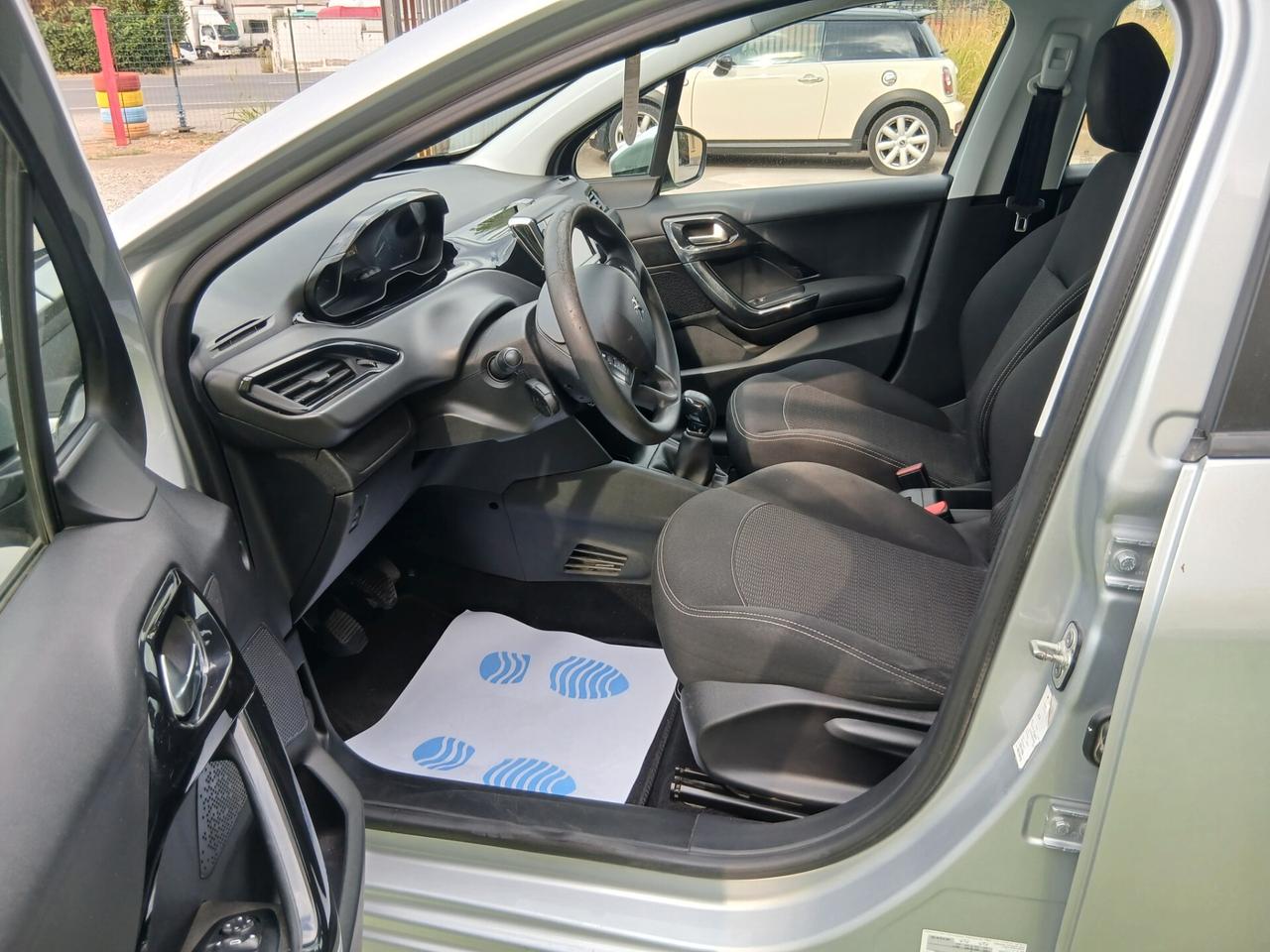 Peugeot 208 PureTech 82 Stop&Start 5 porte Allure
